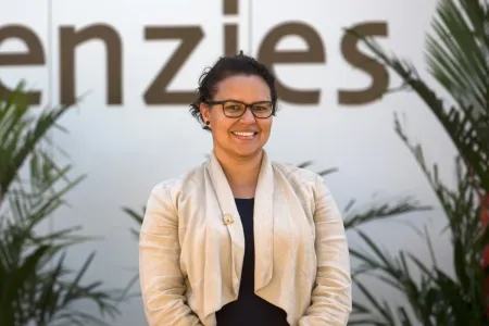 Dr Jaquelyn Hughes
