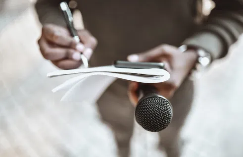 The study by Charles Darwin University examined the stylistic differences between news stories written by human journalists and Artificial Intelligence. 
